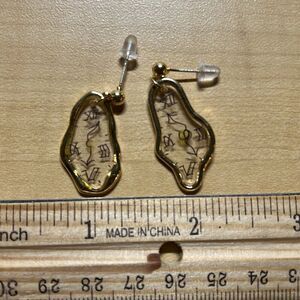 Melting Clock Earrings – Surrealist Timepiece Design Earrings